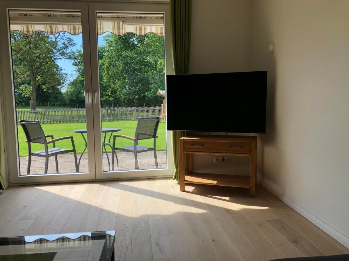 Modernes Apartment In Ruhiger Lage, 70Qm, 4 Personen Brietlingen Exterior photo
